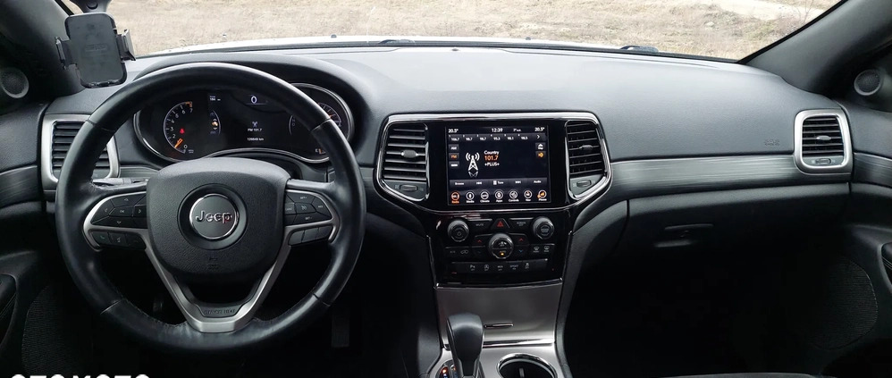 Jeep Grand Cherokee cena 110000 przebieg: 126500, rok produkcji 2019 z Sępopol małe 436